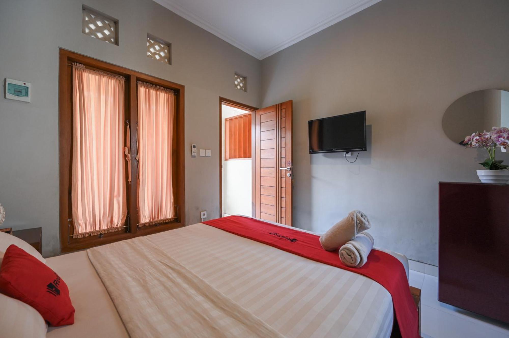 Reddoorz Near Mertasari Beach 2 Pesanggaran Luaran gambar