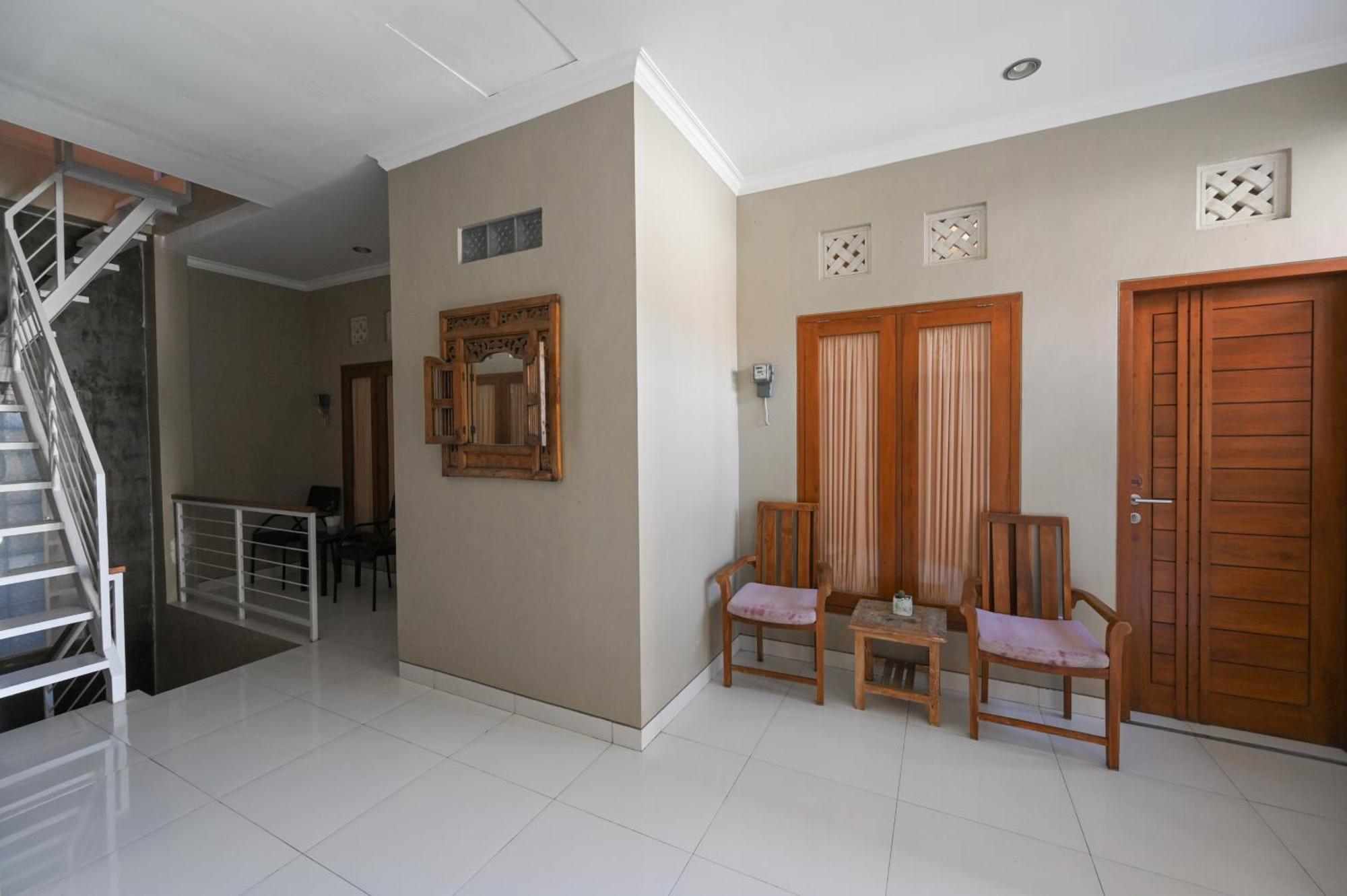 Reddoorz Near Mertasari Beach 2 Pesanggaran Luaran gambar
