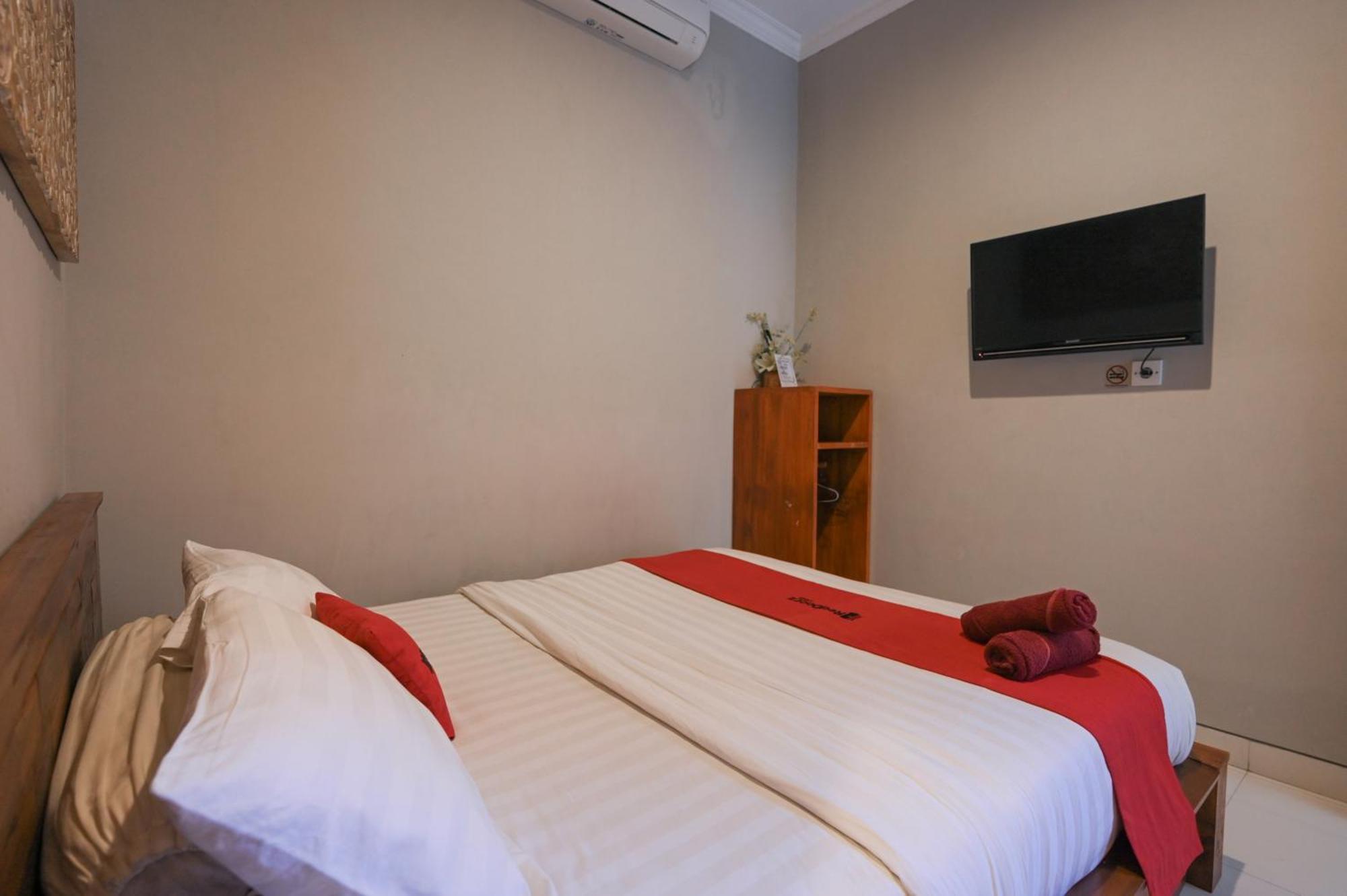 Reddoorz Near Mertasari Beach 2 Pesanggaran Luaran gambar