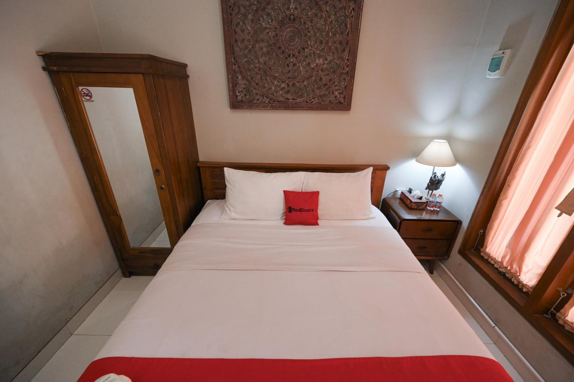 Reddoorz Near Mertasari Beach 2 Pesanggaran Luaran gambar
