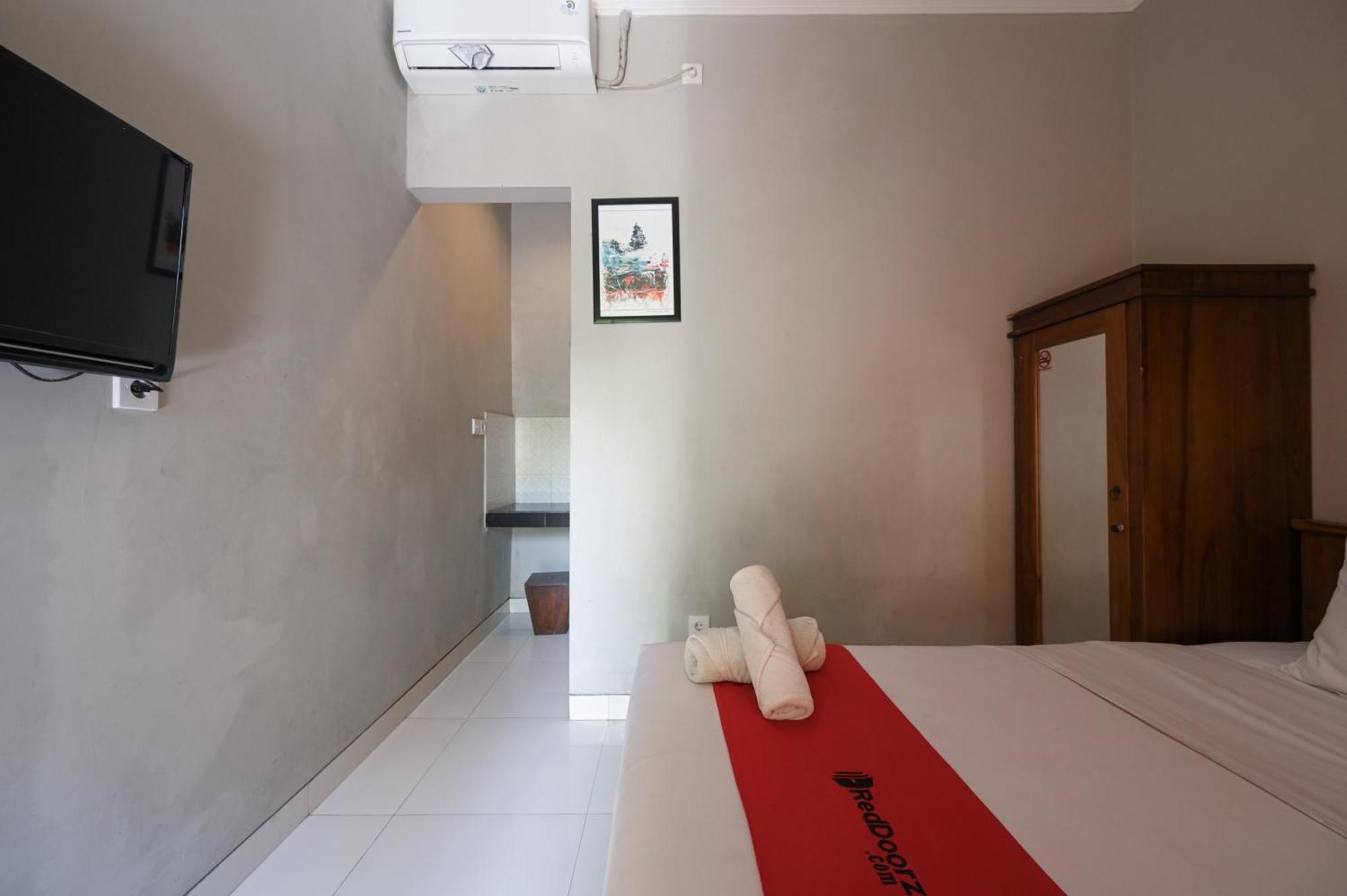 Reddoorz Near Mertasari Beach 2 Pesanggaran Luaran gambar